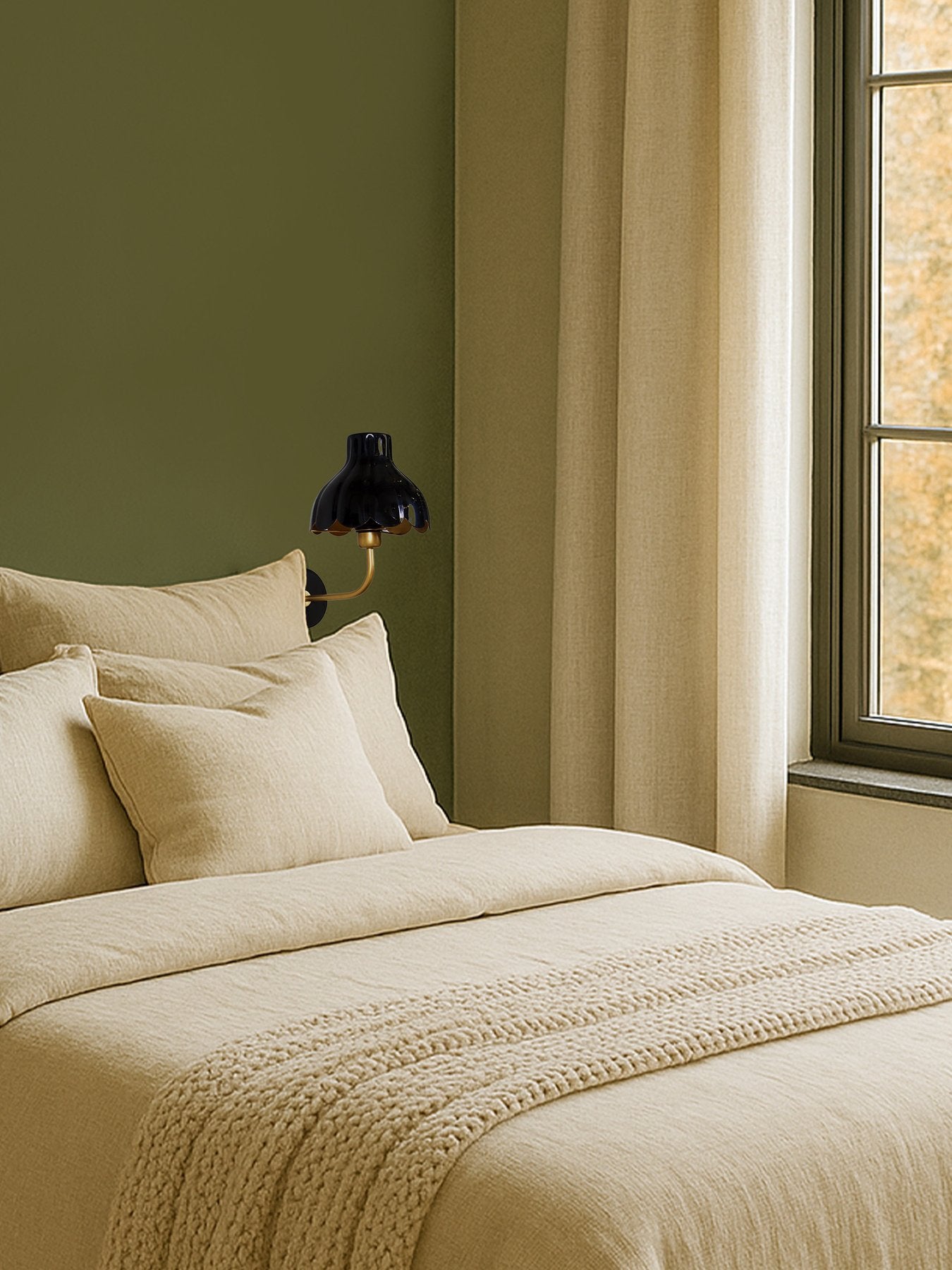 PR Home Wells Wandlampe 21 cm – Metalllampe mit goldener Innenseite, in mehreren Farben, hochwertig verarbeitet