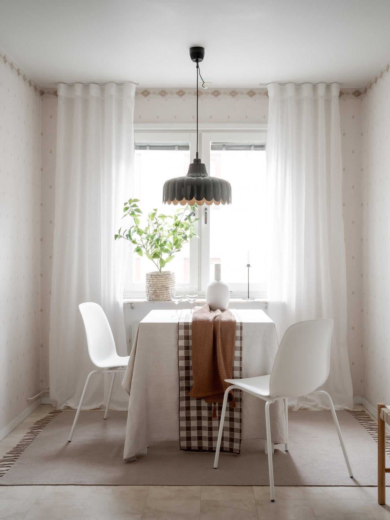 PR Home Hängelampe Wells Ø45 cm - Metalllampe Blütenform in 8 Farben