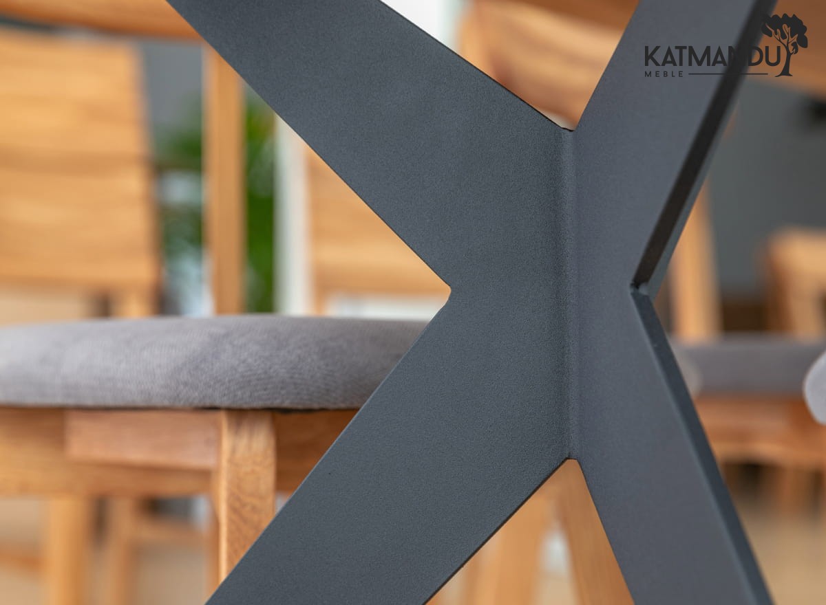 Robuster Eichenholz Esstisch mit Metallbeinen 200x100cm Caserta