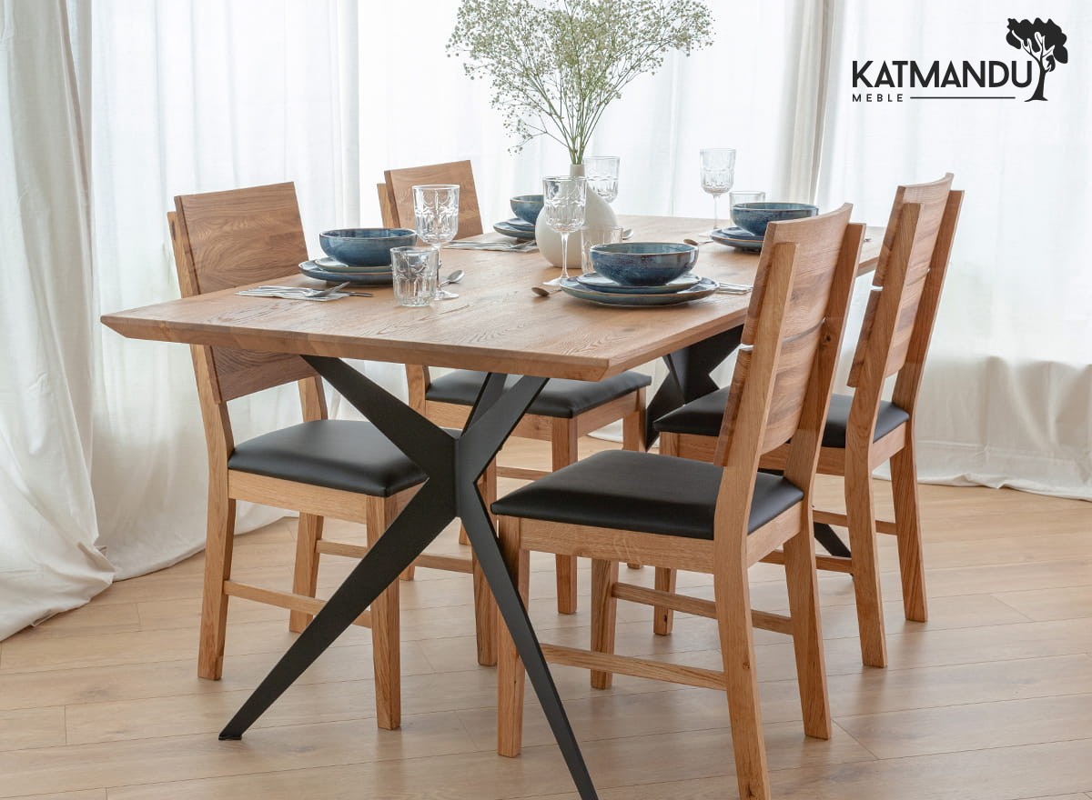 Moderner massiver Eichenholz-Esstisch 180x90 cm mit Metallbeinen Caserta