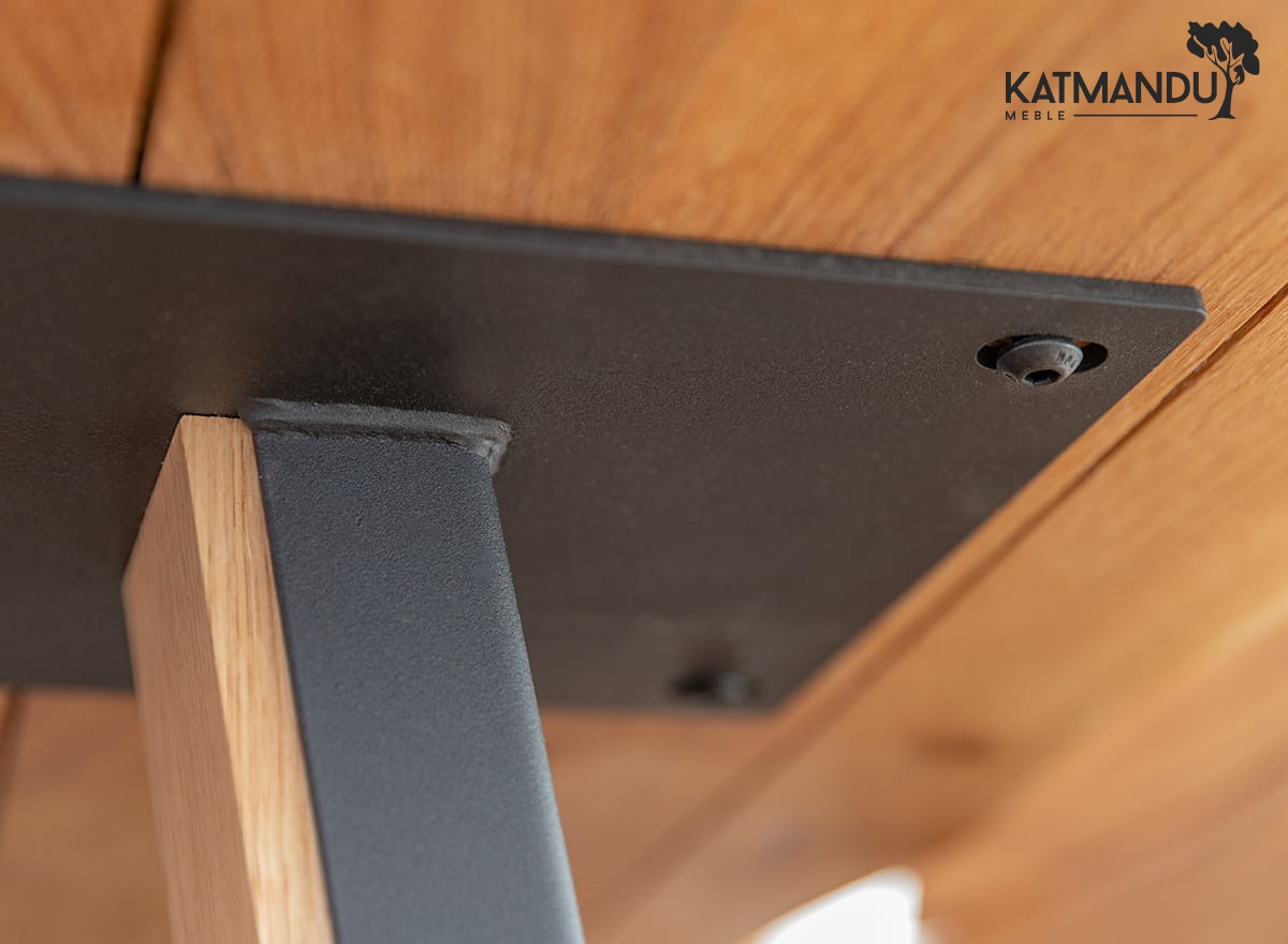 Gavardo Esstisch 90×180 cm - Massiver Eichenholz Tisch mit schwarzen Metallbeinen im Loft-Stil
