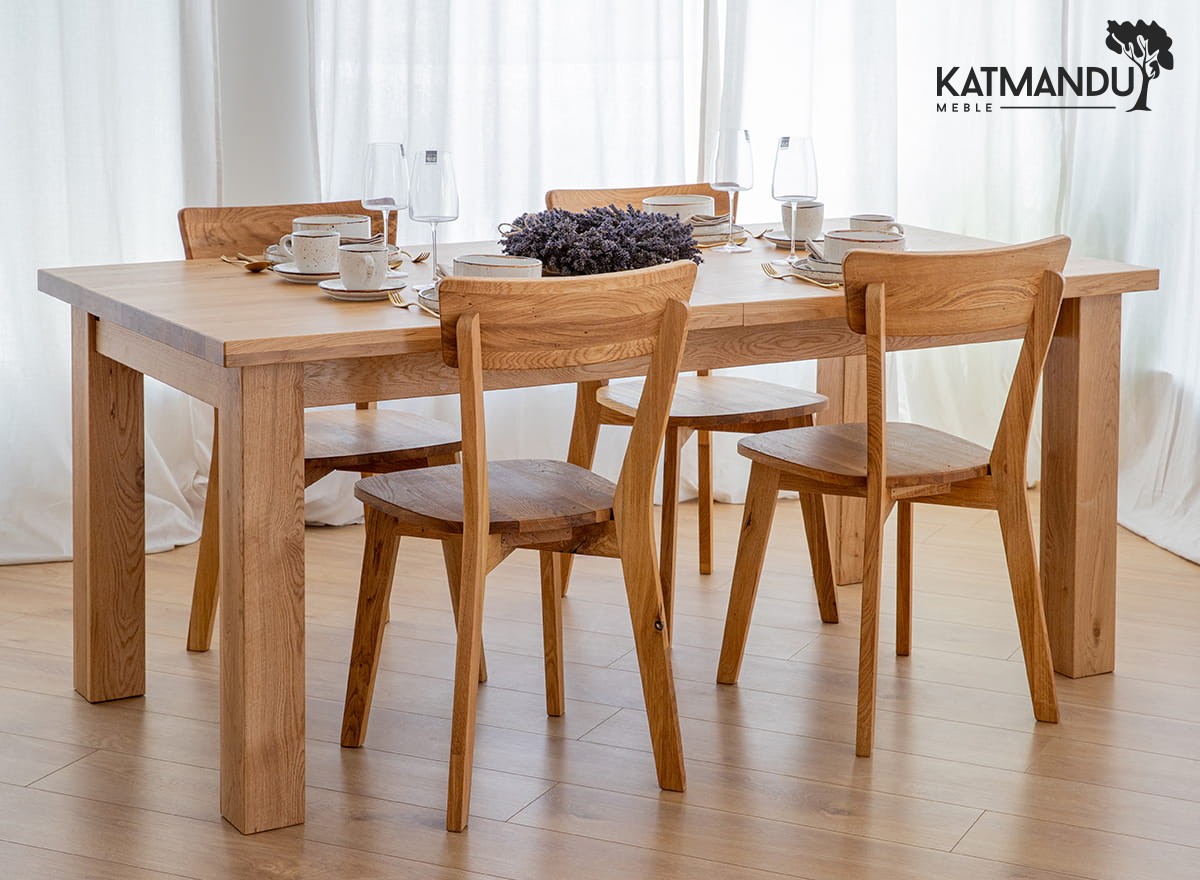 Großer ausziehbarer Massivholz-Eichen-Esstisch Grossi 140x90 cm