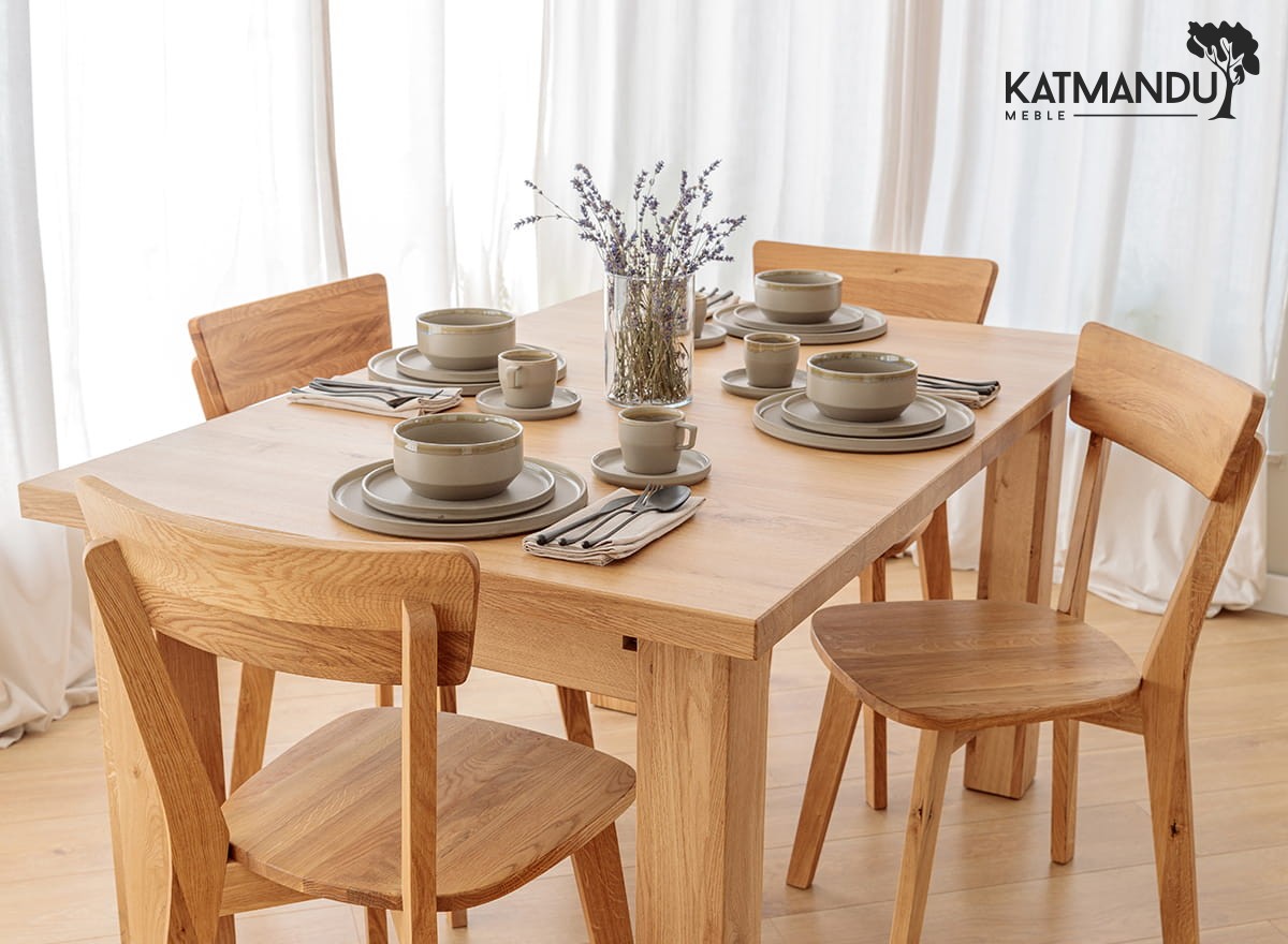 Robuster ausziehbarer Eichenholztisch Lanciano 160x90 cm mit natürlichem Finish