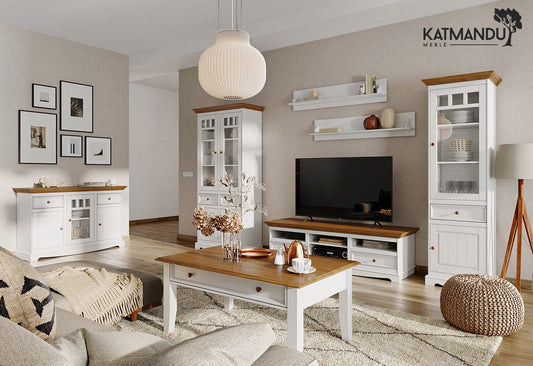 Eleganter weißer Belluno Sofatisch aus massivem Kiefernholz mit Eichenplatte