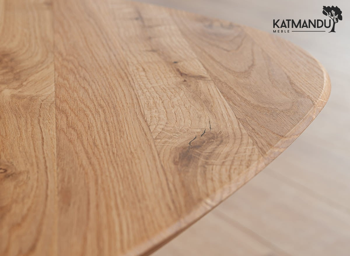 Eleganter ovale Eichenholz-Couchtisch Orbetello 67x69 cm Naturholz