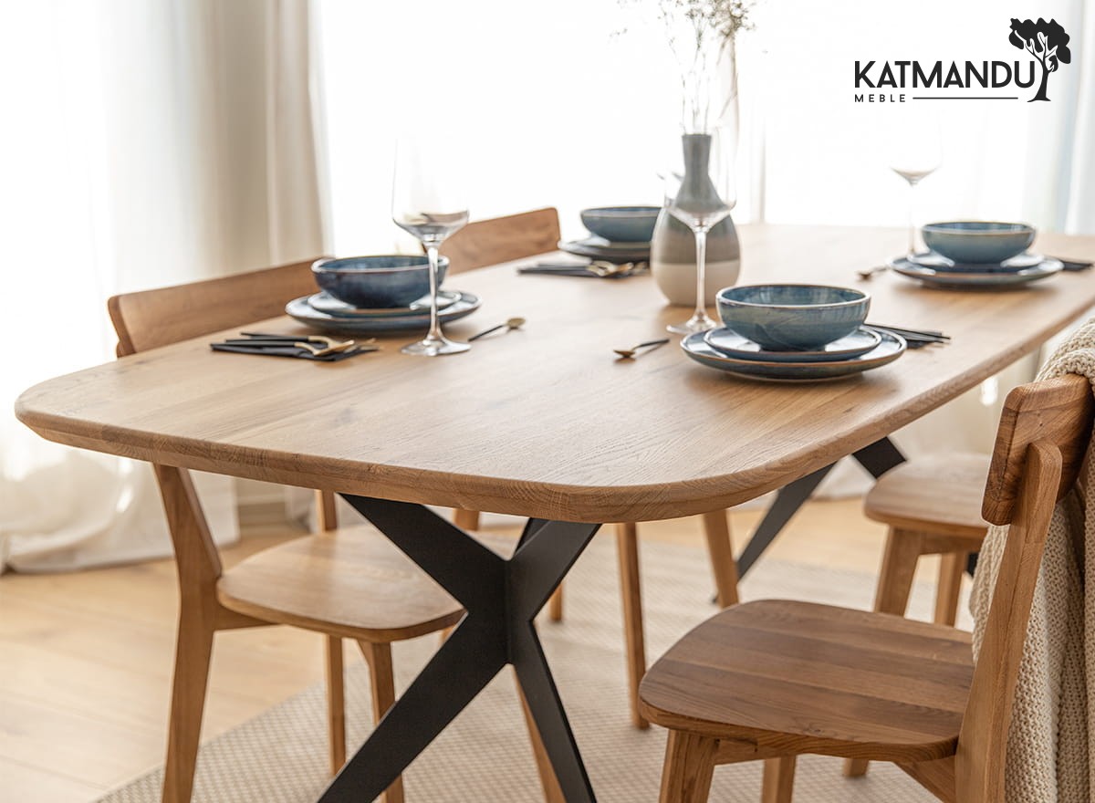 Robuster Eichenholztisch Sistina 180x90 cm mit Metallbeinen Industrial