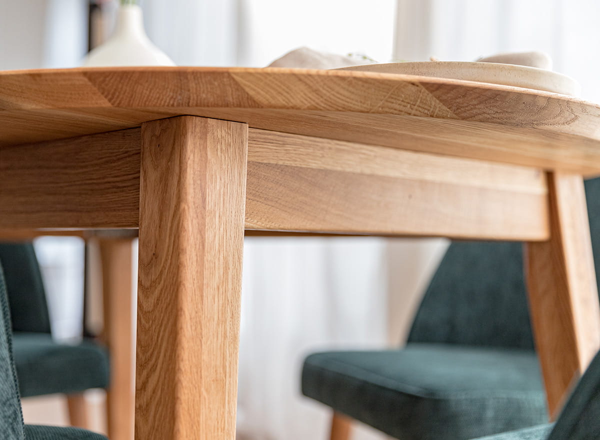 Orbetello Esstisch ausziehbar Eiche massiv 110 bis 160cm - Flexibler Holztisch mit geölter Oberfläche