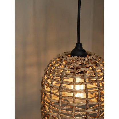 Hängelampe Cebu Outdoor Natural, geflochten aus Lampakanay von PR Home