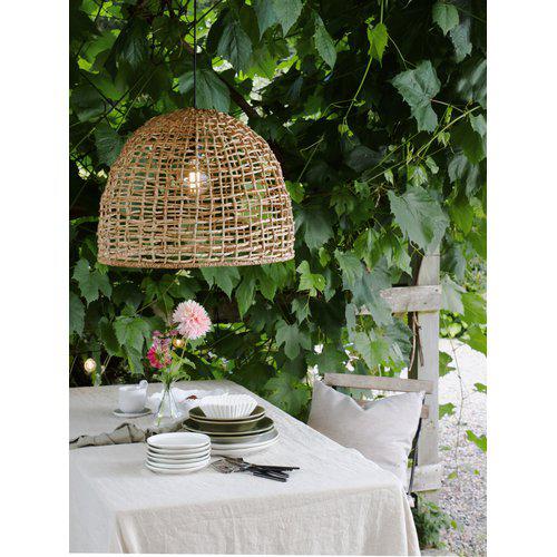 Hängelampe Cebu Outdoor Natural, geflochten aus Lampakanay von PR Home