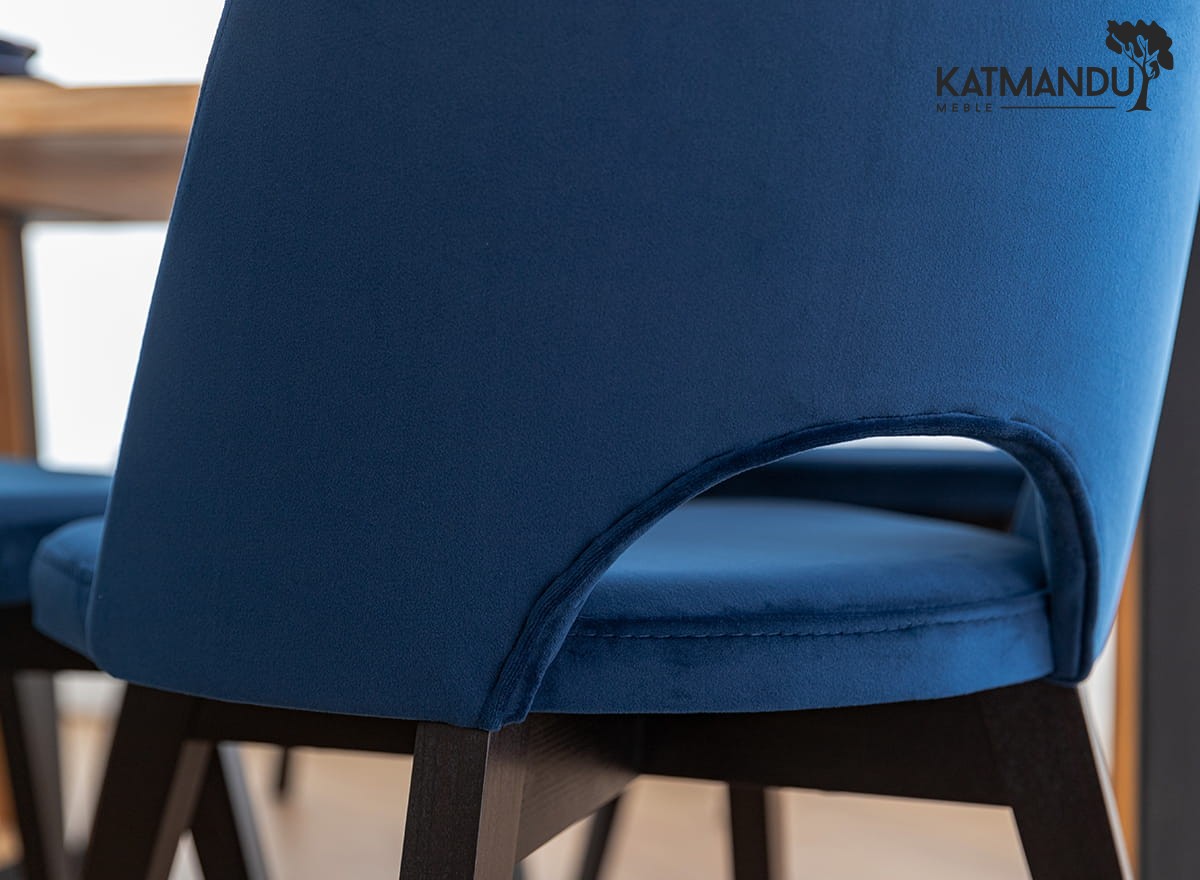 Breno Design Esszimmerstuhl Samt Blau mit schwarzen Buchenholzbeinen