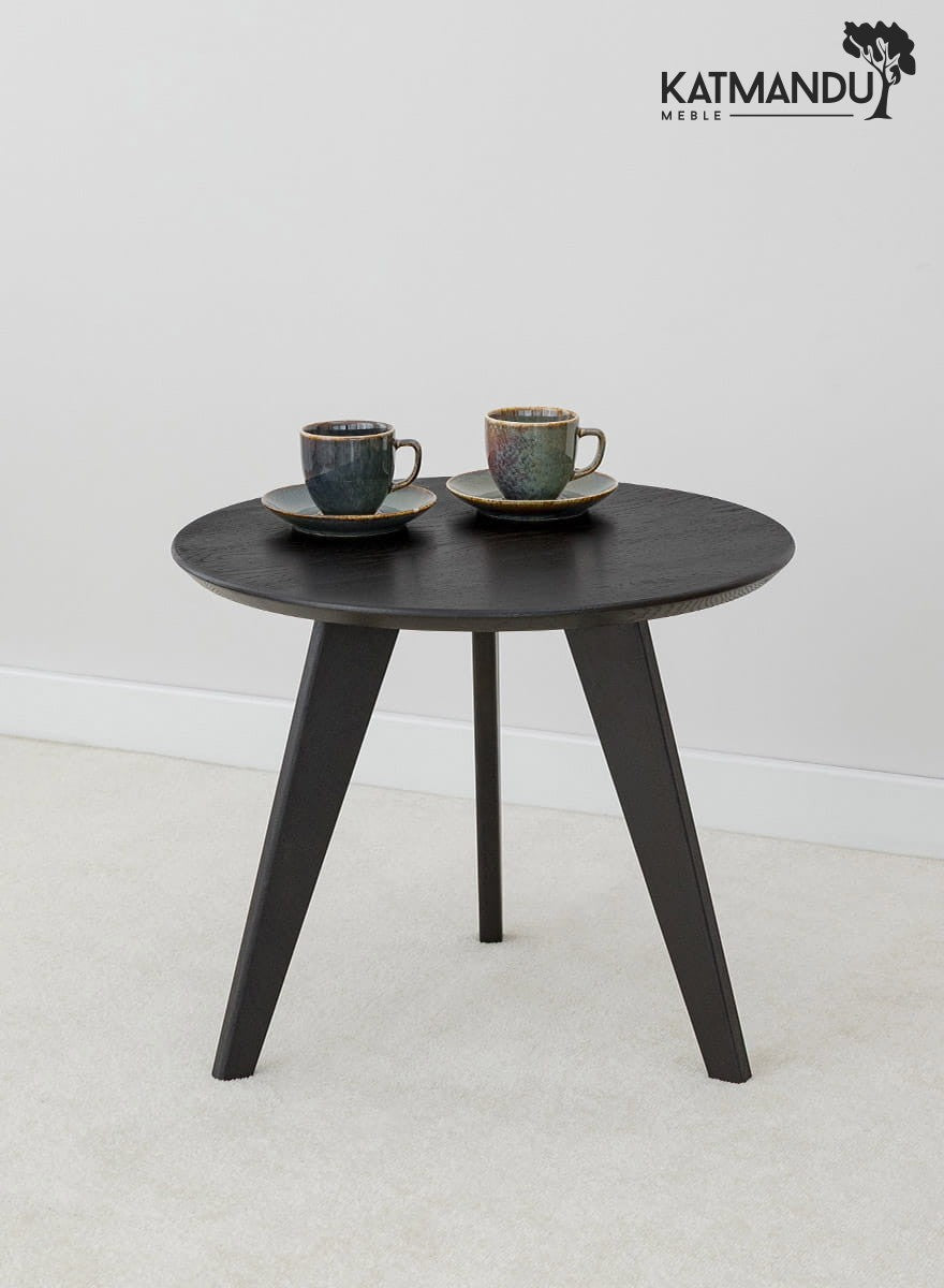 Orbetello Beistelltisch Ø50 cm – Runder Holztisch aus Eiche, minimalistisch in schwarz