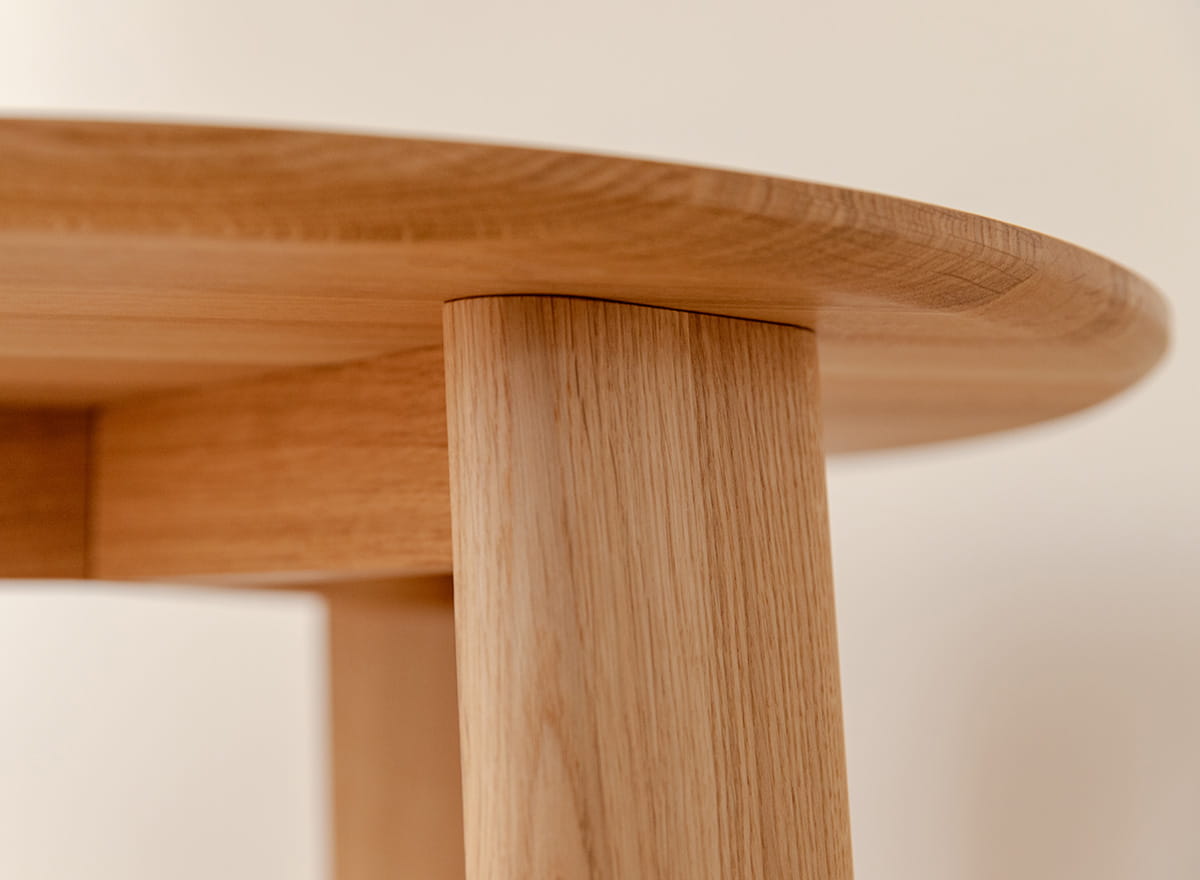 Runder dänischer Monti Eichen-Couchtisch 61 cm Durchmesser