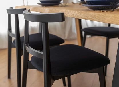 Orio Polsterstuhl RIV100 Schwarz aus Buchenholz