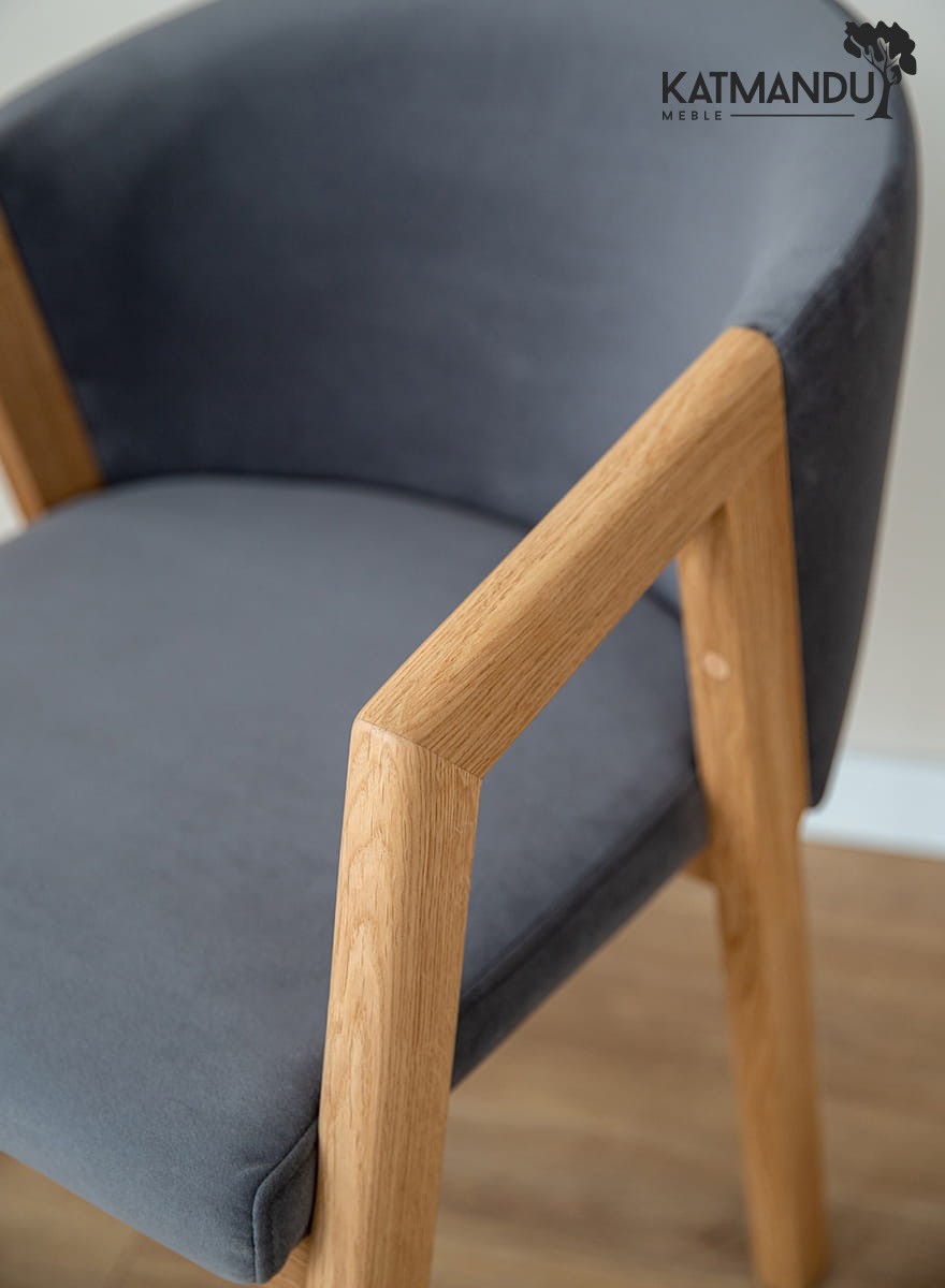 Eleganter Graphit Polsterstuhl Avelina FORIO, Eichenholzbeine, Modernes Design, Hoher Komfort