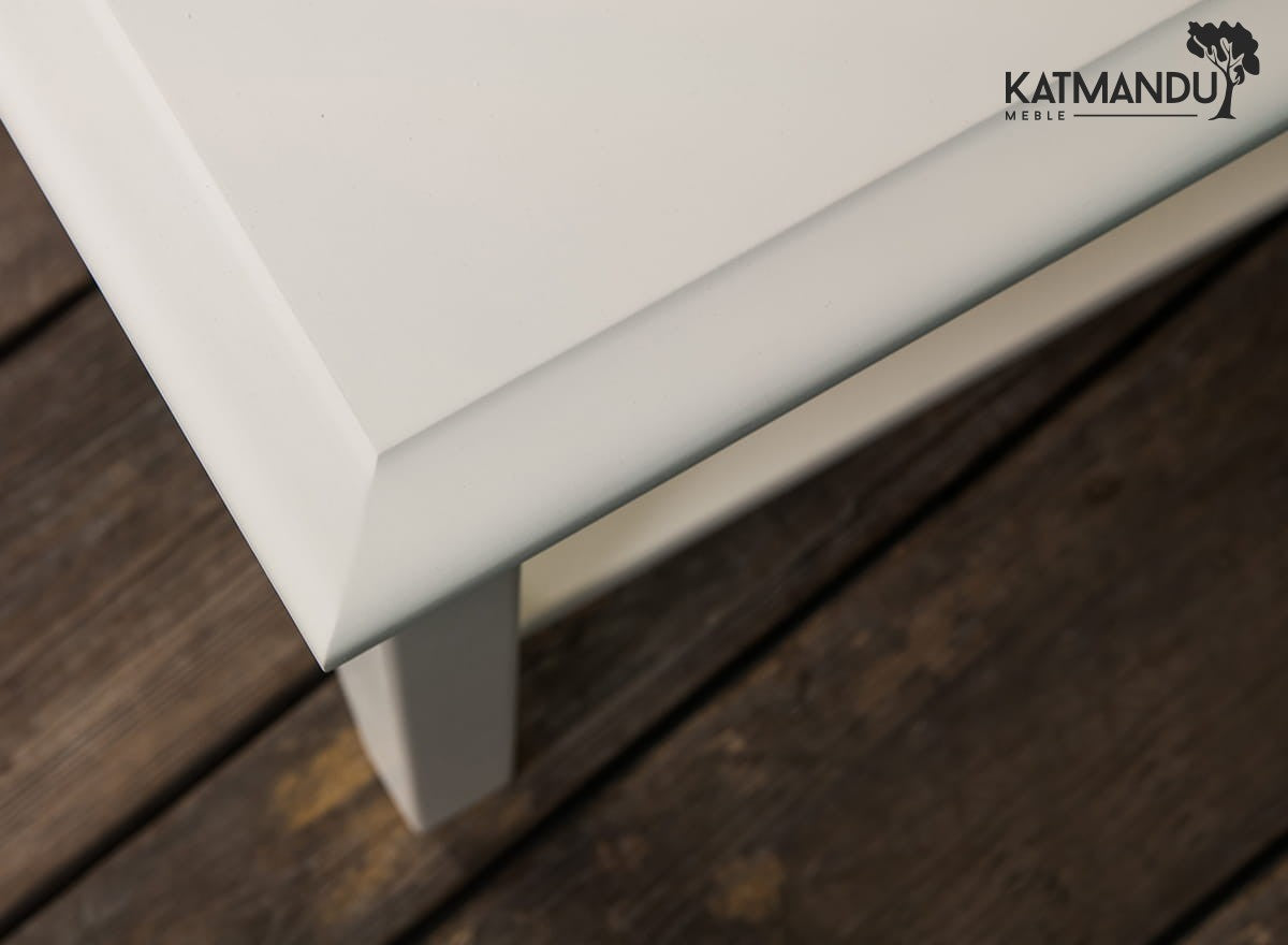 Kleine weiße Belluno Elegante Kiefernholz Couchtisch mit Regal