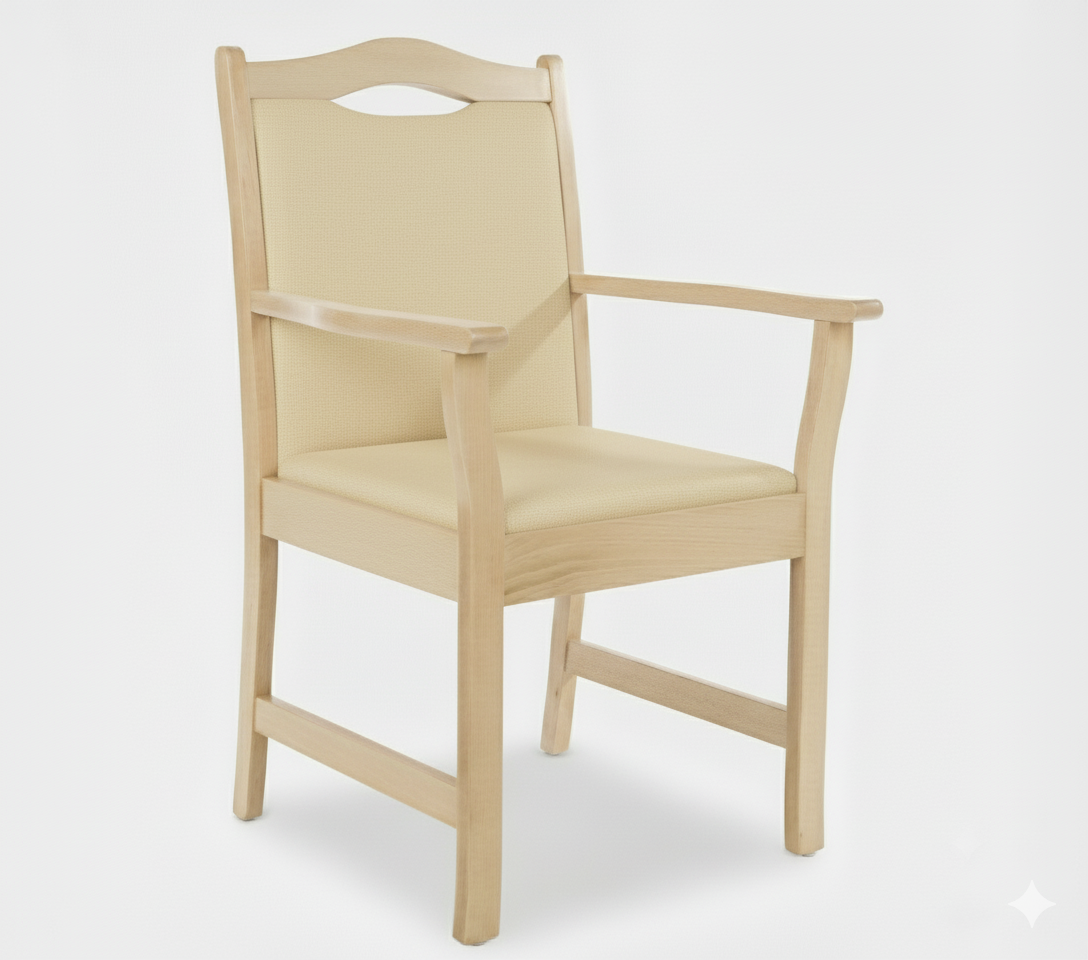 Pflegestuhl Manuel mit Armlehnen – Seniorenstuhl aus Massivholz – für Alltag und Pflege