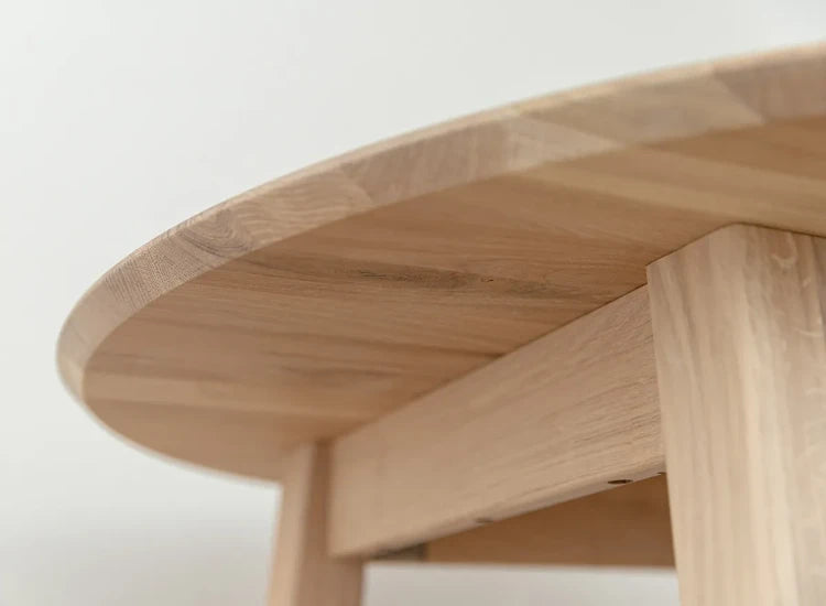 Orbetello Esstisch rund 90 cm aus massiver Eiche gebleicht – Minimalistisches Design & geölte helle Oberfläche